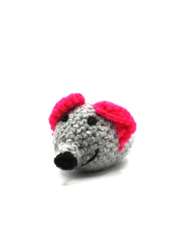 Szara mysz z różowymi uszami maskotka