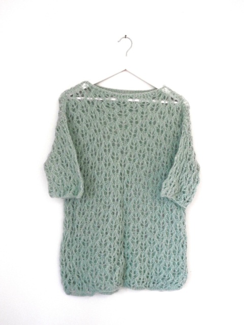 Wzorzysty sweter z krótkim rękawem w kolorze jasnej mięty 100% Alpaka Wzorzysty sweter z krótkim rękawem w kolorze jasnej mięty 100% Alpaka