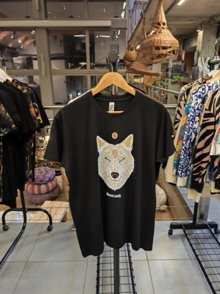 Koszulka Bieszczady unisex czarna z nadrukiem Biały Wilk