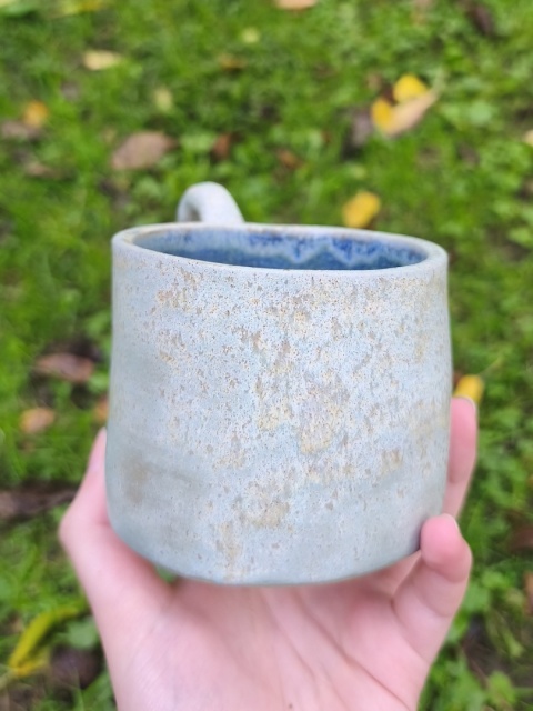Kubek ceramiczny, ręcznie lepiony nr 38