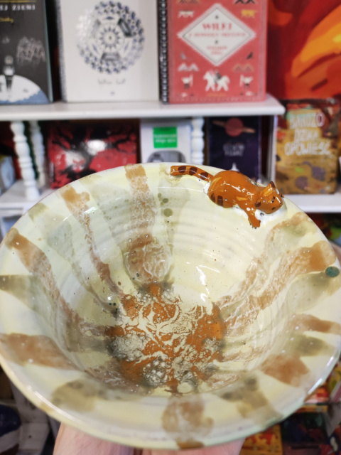 Ozdobna miska ceramiczna ręcznie lepiona pejzaż żółto-miodowy Ozdobna miska ceramiczna ręcznie lepiona pejzaż żółto-miodowy