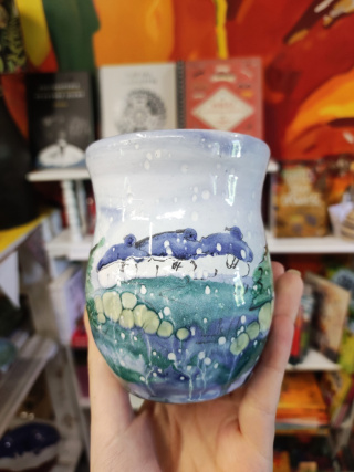 Ozdobny kubek ceramiczny ręcznie lepiony pejzaż błękitny 10