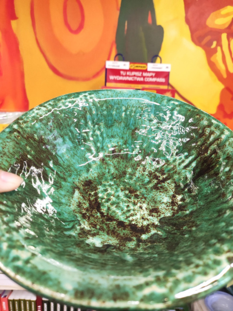 Miska ceramiczna zielona z fakturą Miska ceramiczna zielona z fakturą