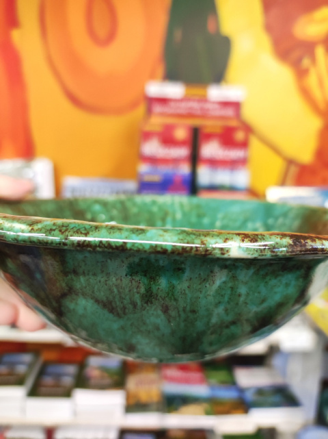 Miska ceramiczna zielona z fakturą Miska ceramiczna zielona z fakturą
