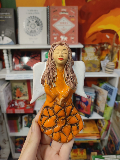 Anioł bieszczadzki ceramiczny ręcznie malowany do powieszenia pomarańczowy