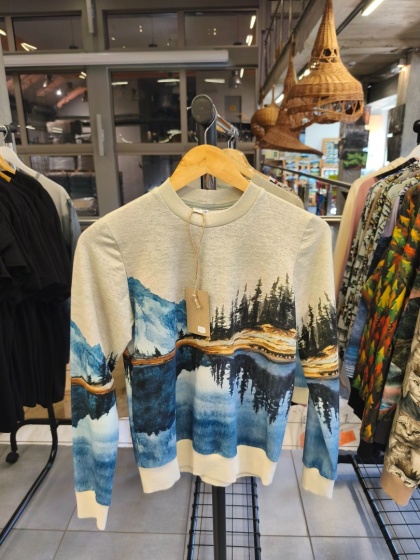 Bluza dziecięca "Jezioro" ręcznie szyta