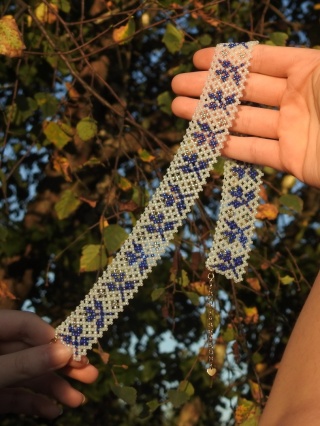 Drabynka inspirowana bojkowskimi motywami kwiatowymi