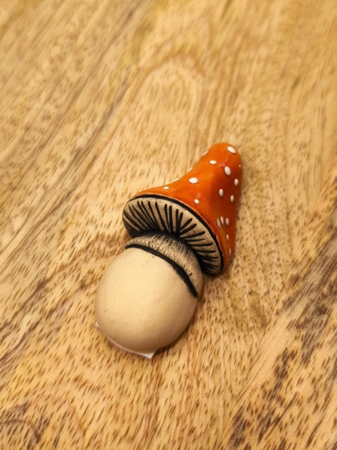 Magnes ceramiczny muchomor 2