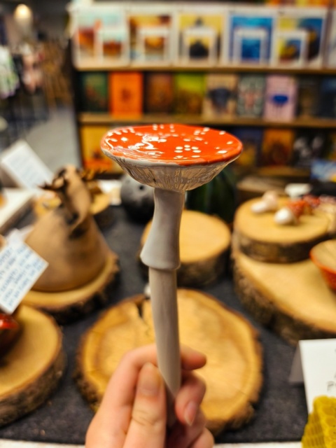 Muchomor ceramiczny do wbicia do doniczki 2