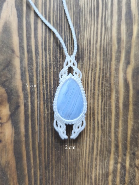 Naszyjnik makramowy z agatem blue lace