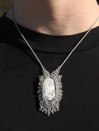 Naszyjnik makramowy z agatem dendrytowym