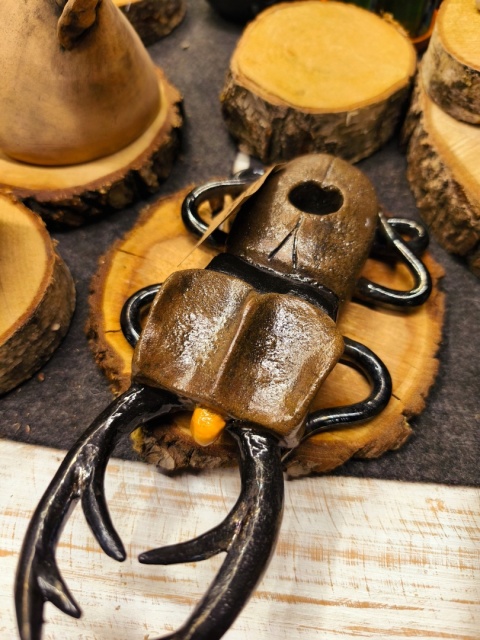 Świecznik ceramiczny chrząszcz jelonek