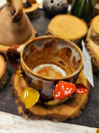 Kubek ceramiczny z grzybami OUTLET