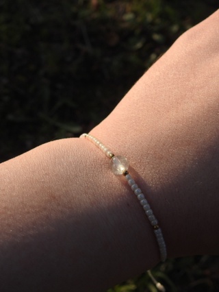 Bliźnięta - bransoletka zodiakalna z cytrynem i szklanymi koralikami