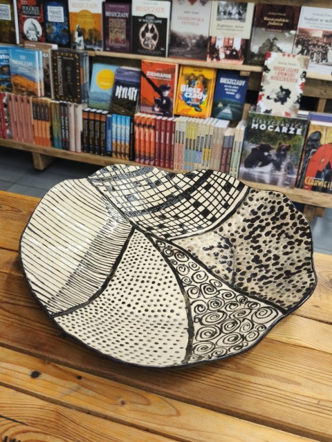 Patera ceramiczna duża we wzory beż, czarny