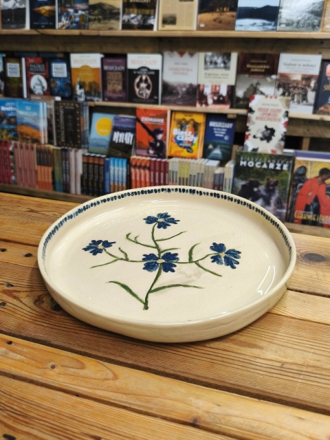Talerz taca ceramiczna z malowanymi chabrami