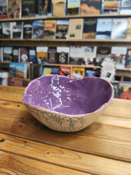 Miska ceramiczna z fioletowym środkiem