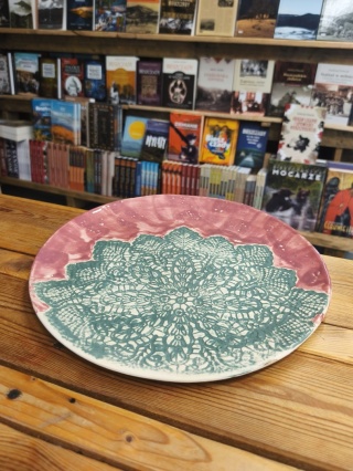 Talerz patera ceramiczna różowa z mandalą