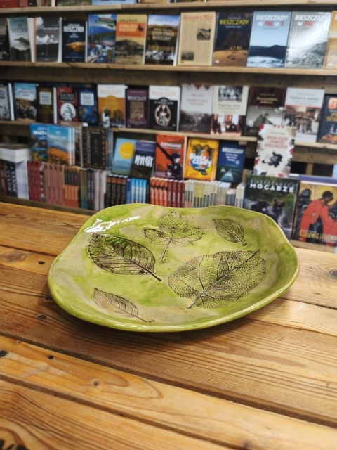 Patera ceramiczna zielona w liście